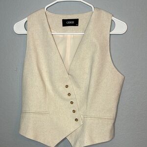 Cider Cream Buttoned Vest